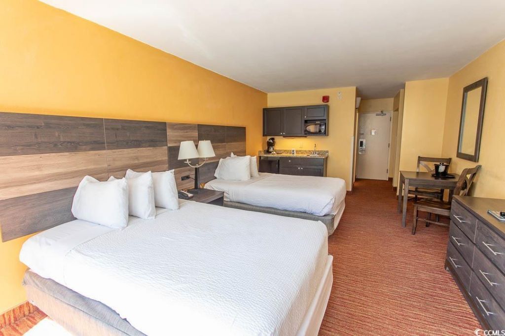 1501 S Ocean Blvd. Photo 9