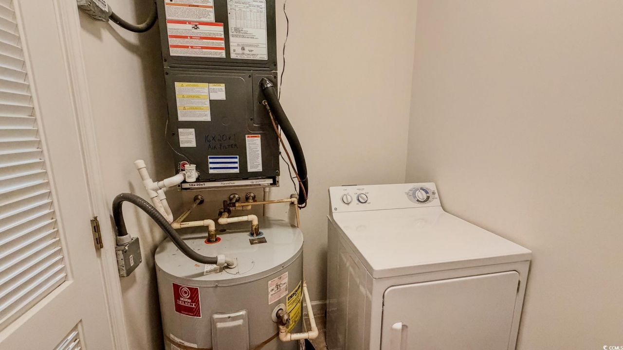 5858 Longwood Dr. Photo 17