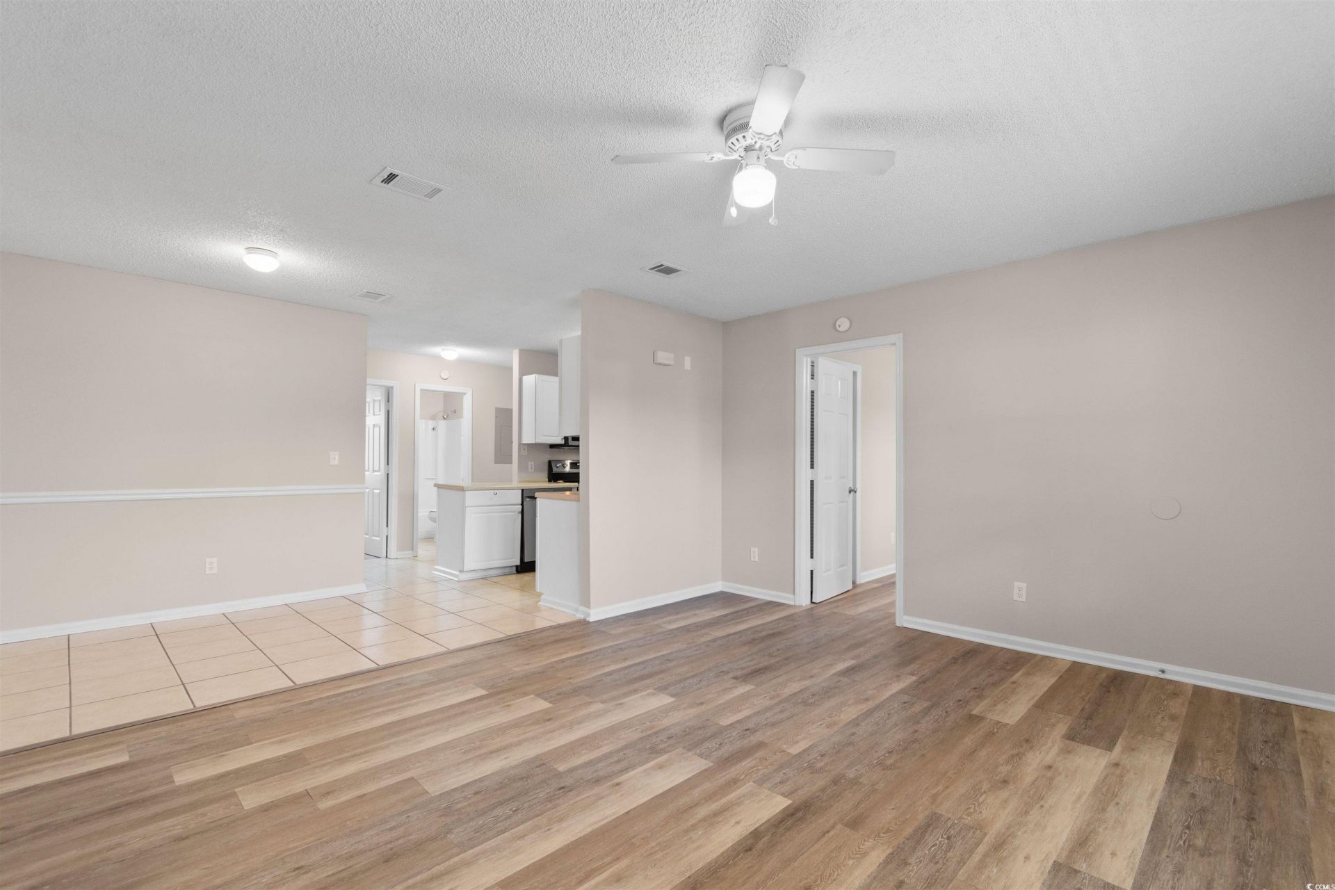 4150 N Horseshoe Rd. Photo 12
