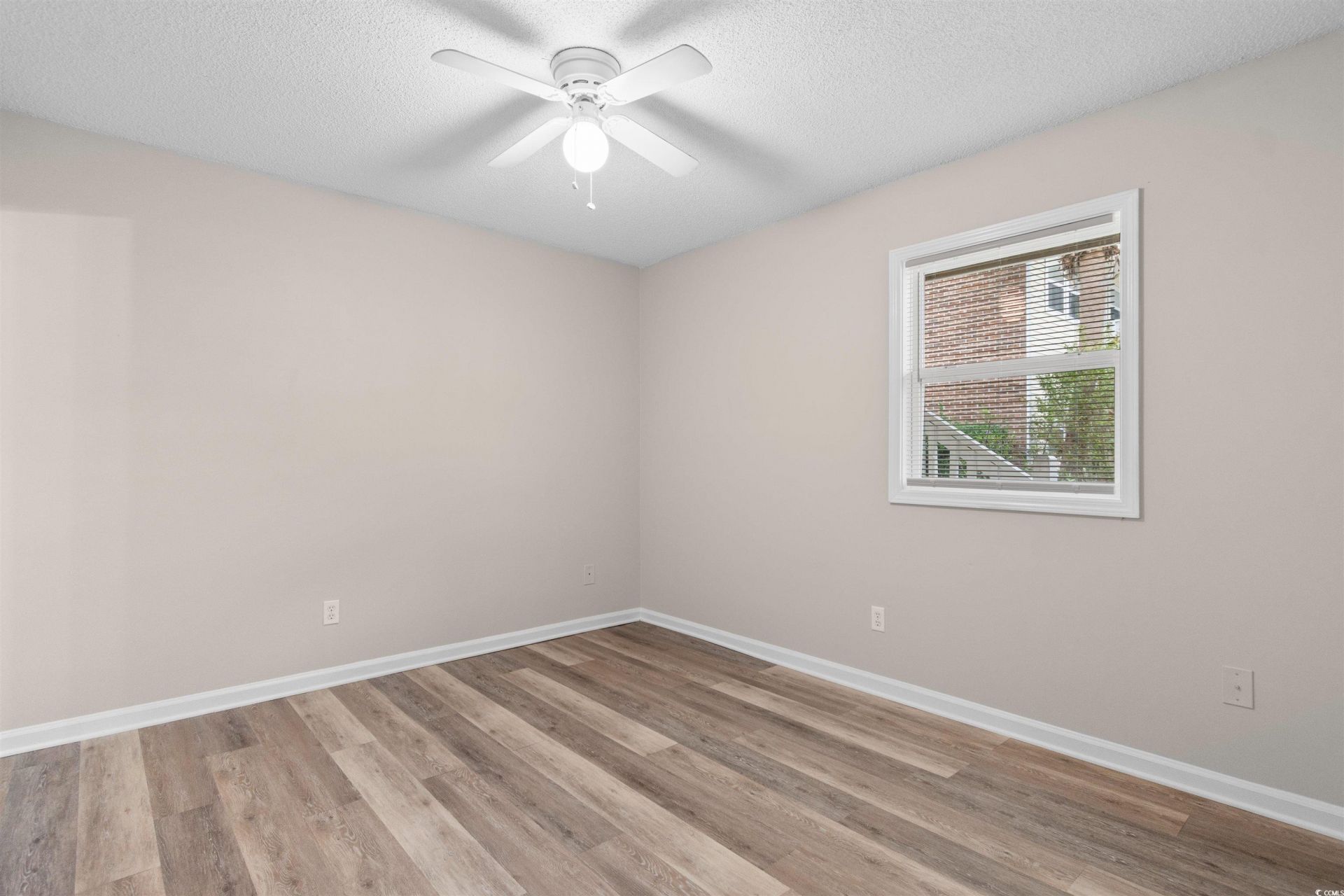 4150 N Horseshoe Rd. Photo 14