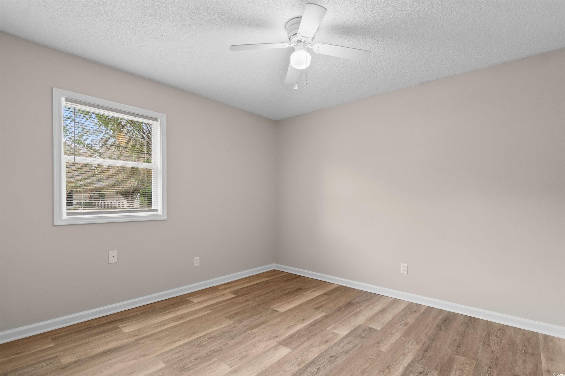 4150 N Horseshoe Rd. Photo 21