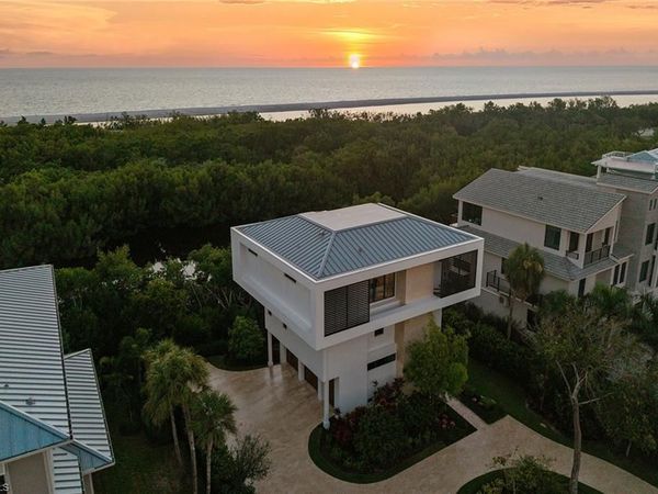 706 Waterside DR, MARCO ISLAND, FL 34145