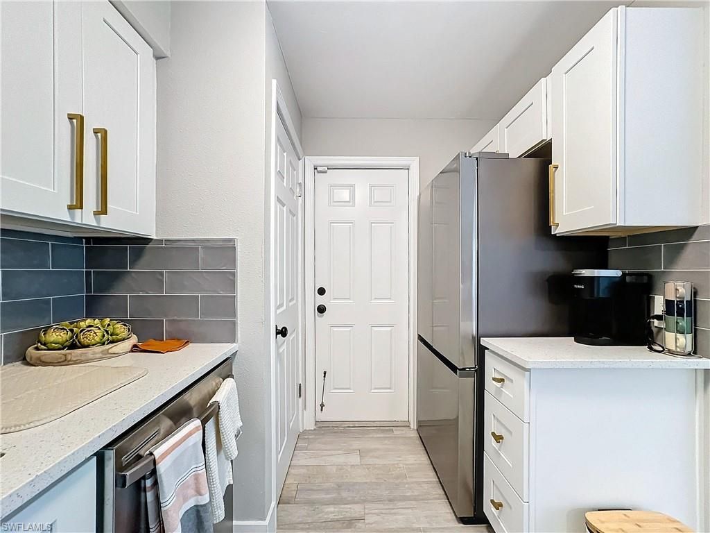 9 Knights Bridge Rd, Unit 30, Naples, FL 34112 Photo