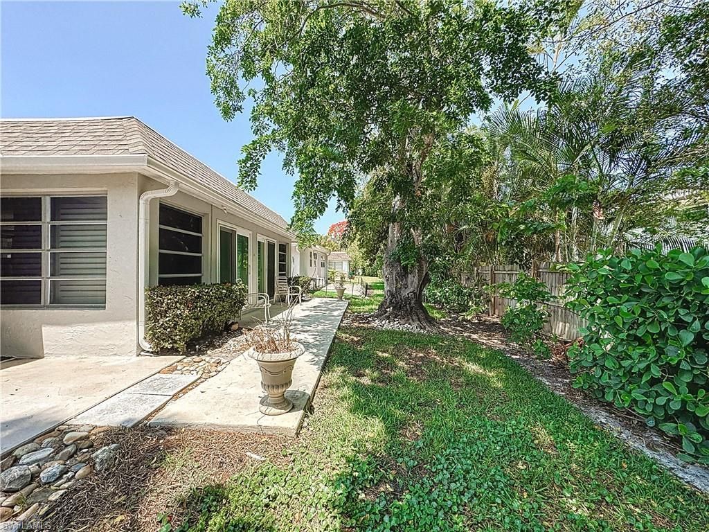9 Knights Bridge Rd, Unit 30, Naples, FL 34112 Photo