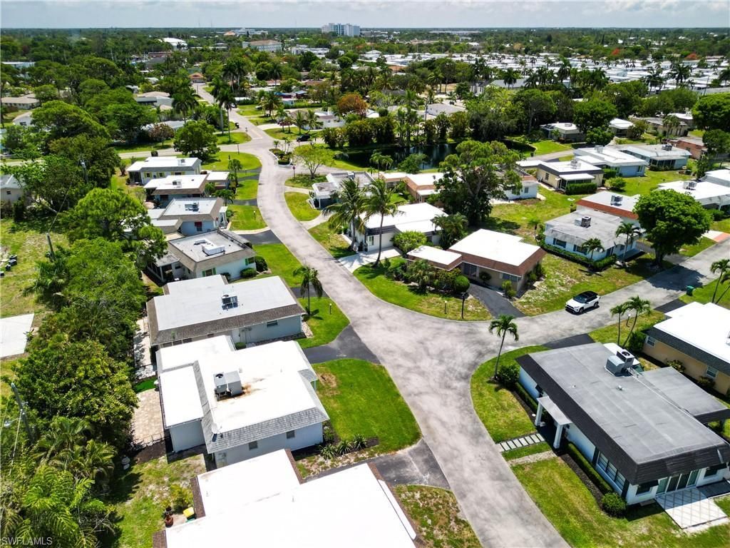 9 Knights Bridge Rd, Unit 30, Naples, FL 34112 Photo