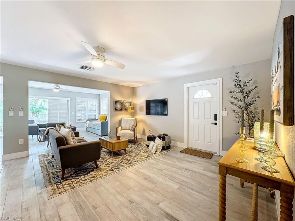 9 Knights Bridge Rd, Unit 30, Naples, FL 34112 Photo