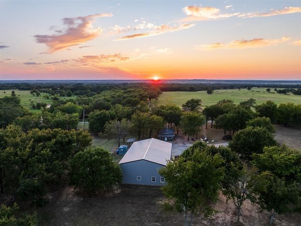 106082 N 3810 Road, Okemah, OK 74859