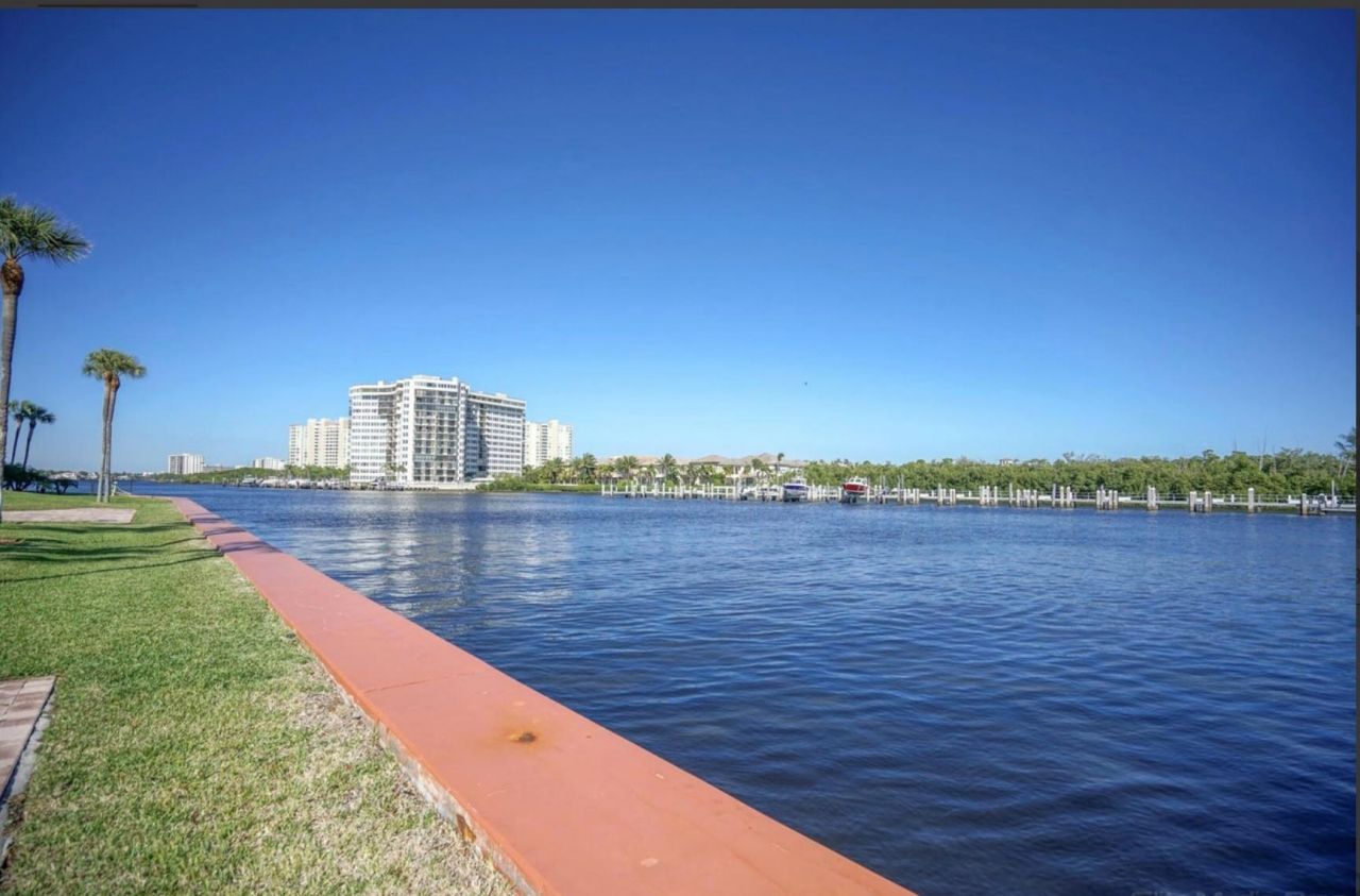 859 Jeffery Street, Unit 214, Boca Raton, FL 33487 Photo