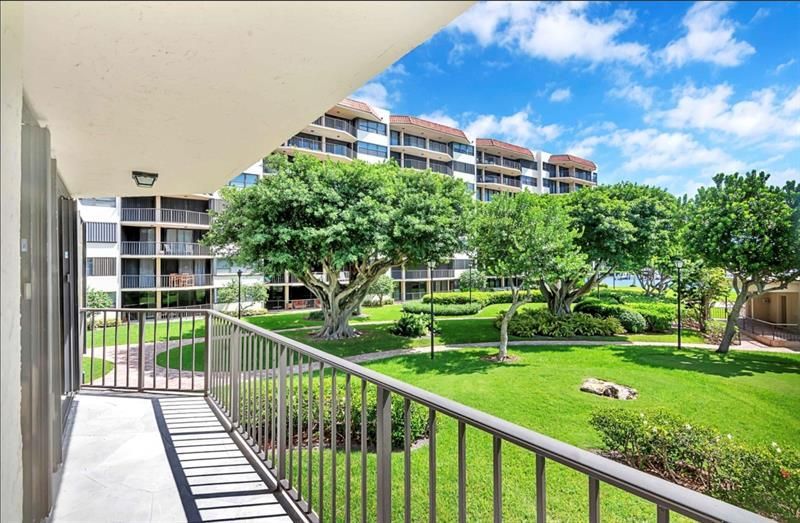 859 Jeffery St, Unit 214, Boca Raton, FL 33487 Photo