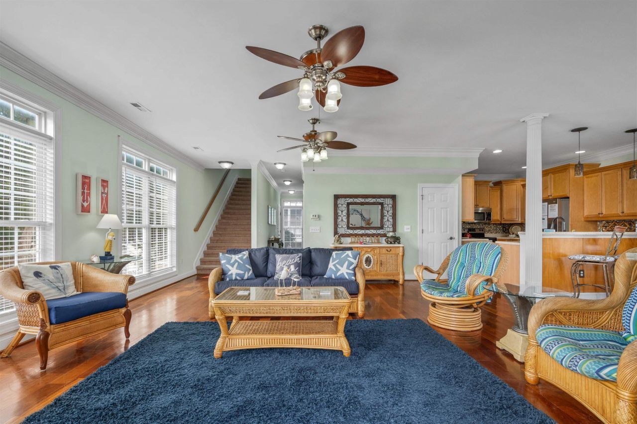 1010 Perrin Dr. Photo 6