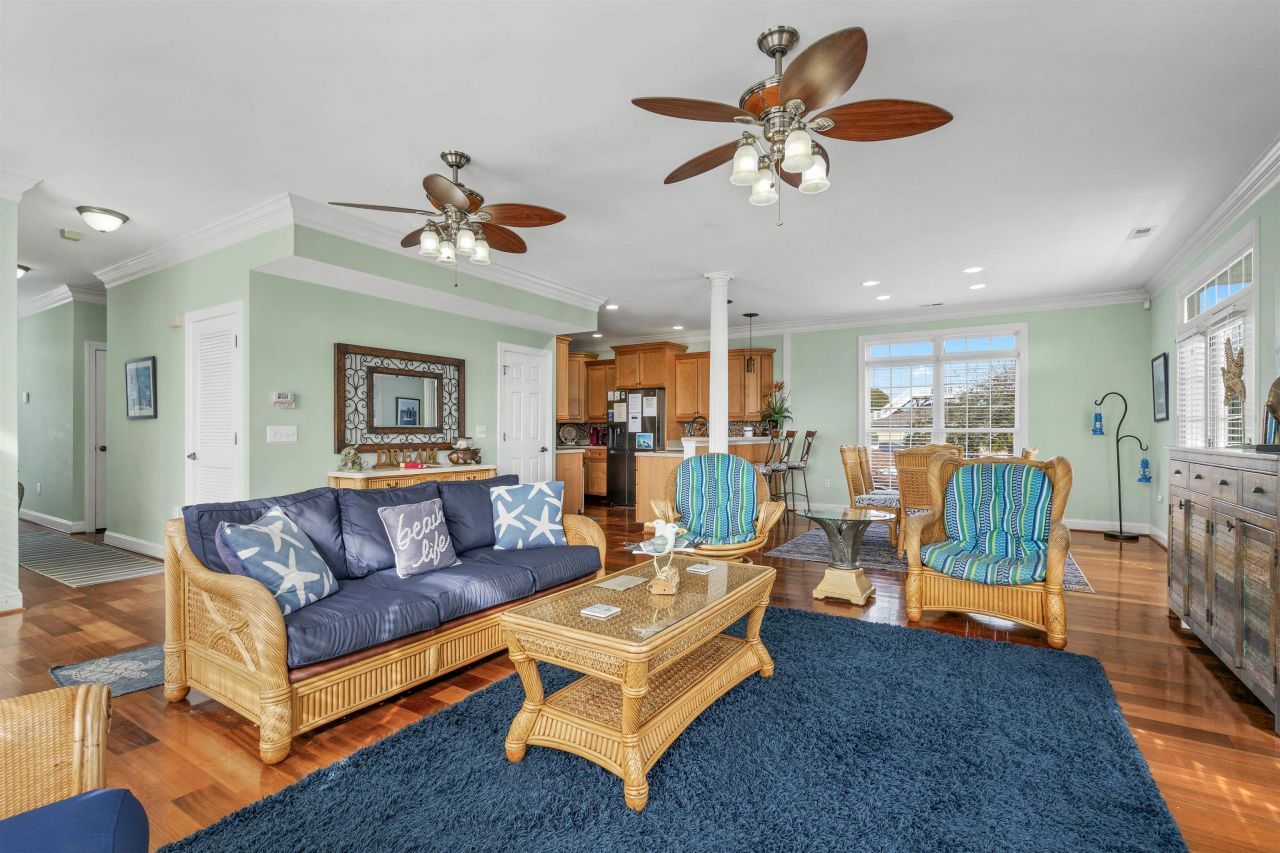 1010 Perrin Dr. Photo 7