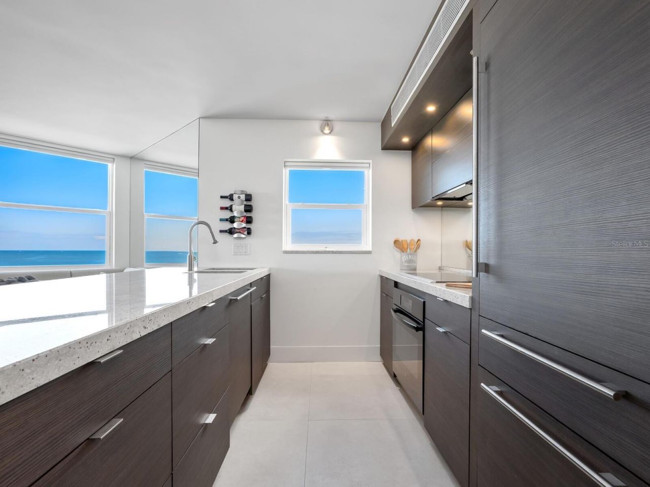 1770 Benjamin Franklin Drive, Unit 401, Sarasota, FL 34236 Photo