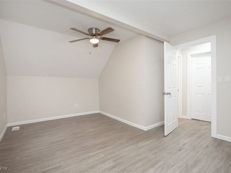 4502 Bush Avenue, Cleveland, OH 44109 Photo 13