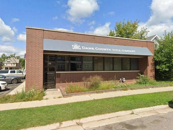 115 E Conant STREET, Portage, WI 53901