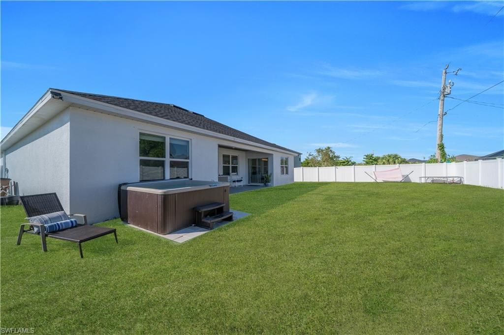 221 SW 21st Ter , Cape Coral, FL 33991 Photo