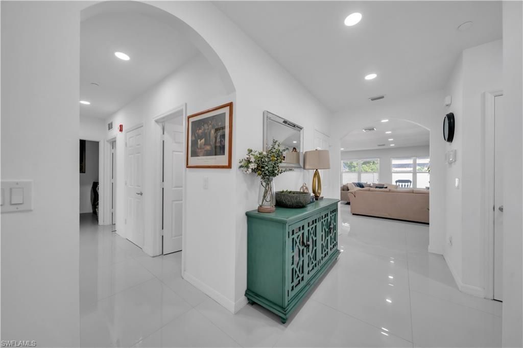 221 SW 21st Ter , Cape Coral, FL 33991 Photo