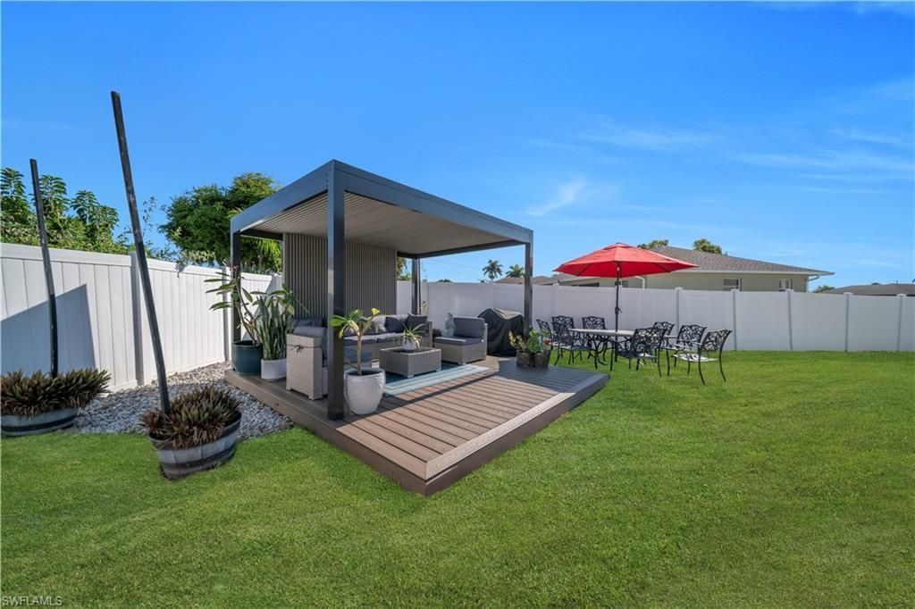 221 SW 21st Ter , Cape Coral, FL 33991 Photo