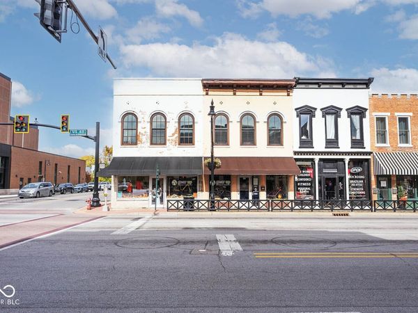126 W Main Street, Plainfield, IN 46168