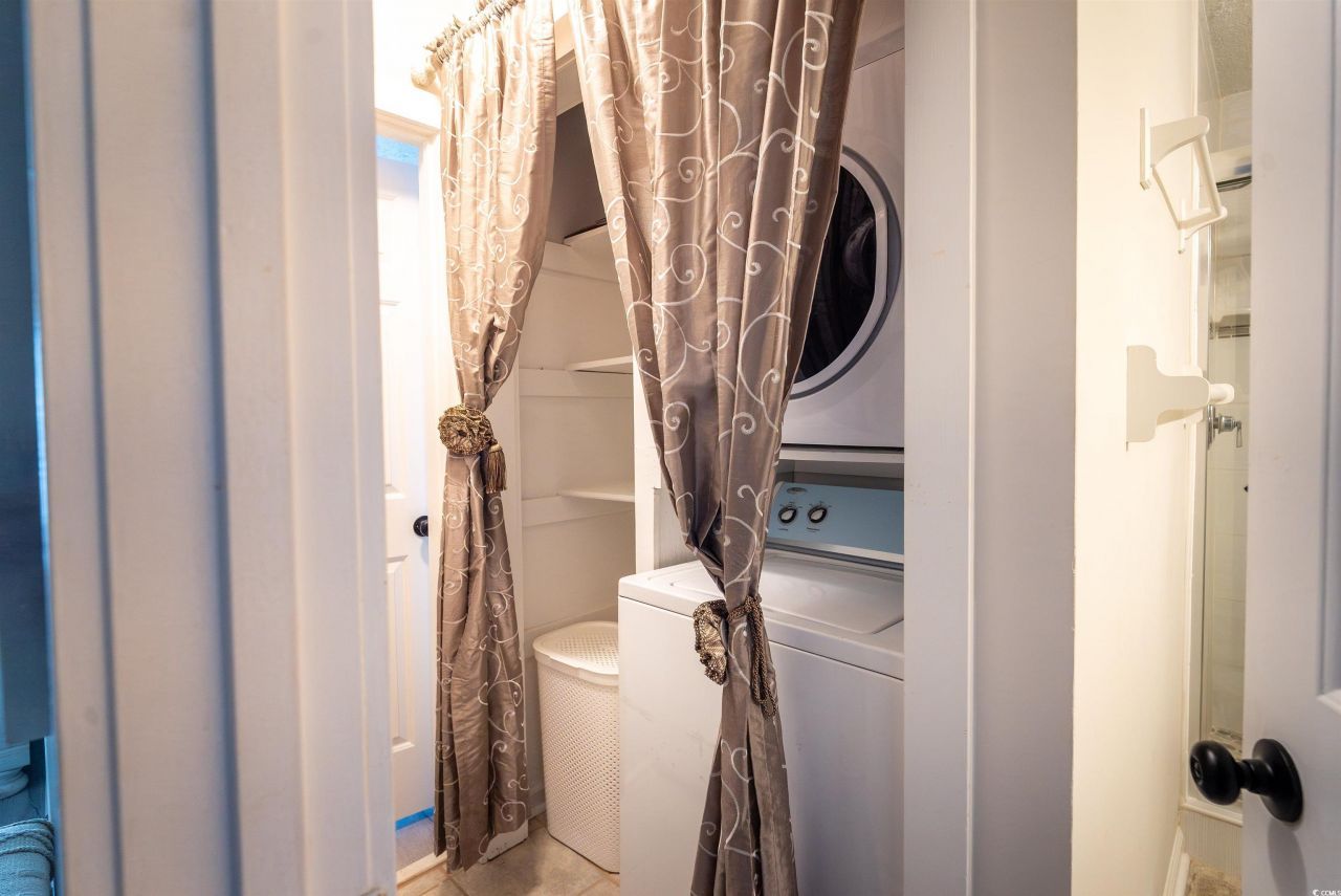 4715 Cobblestone Dr.  Photo 11