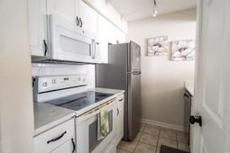 4715 Cobblestone Dr.  photo 4