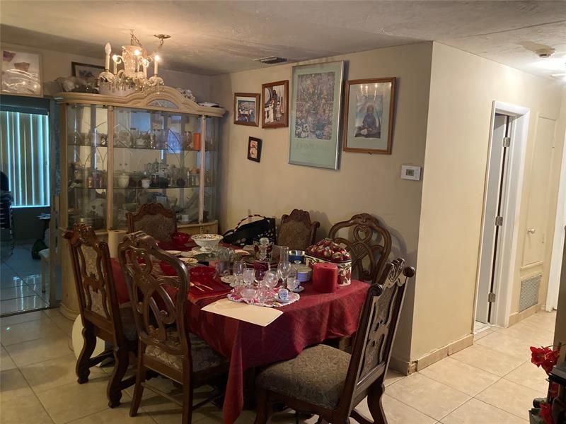 3501 NW 32nd Street, Lauderdale Lakes, FL 33309 Photo