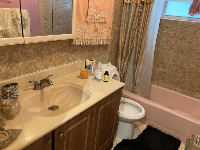 3501 NW 32nd Street, Lauderdale Lakes, FL 33309 Photo