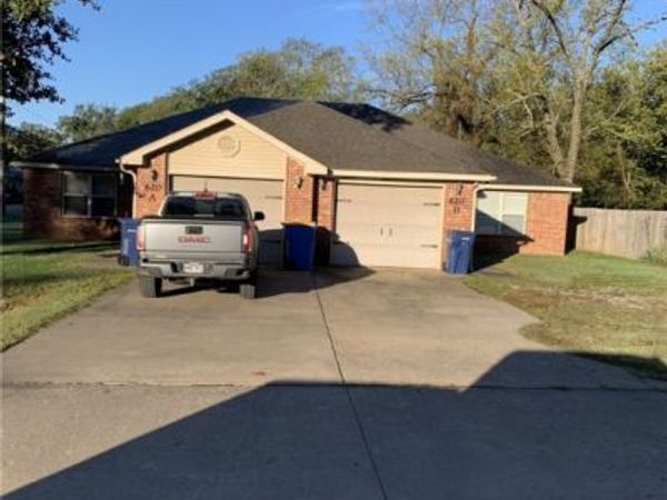 620 S Elm Street, Siloam Springs, AR 72761