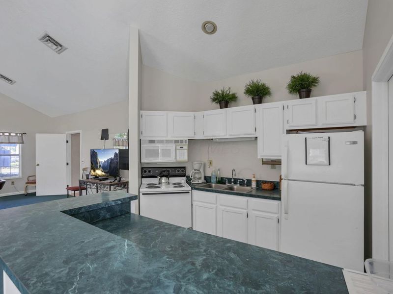 3757 Mill Stream Drive, Unit 12, Hilliard, OH 43026 Photo 30