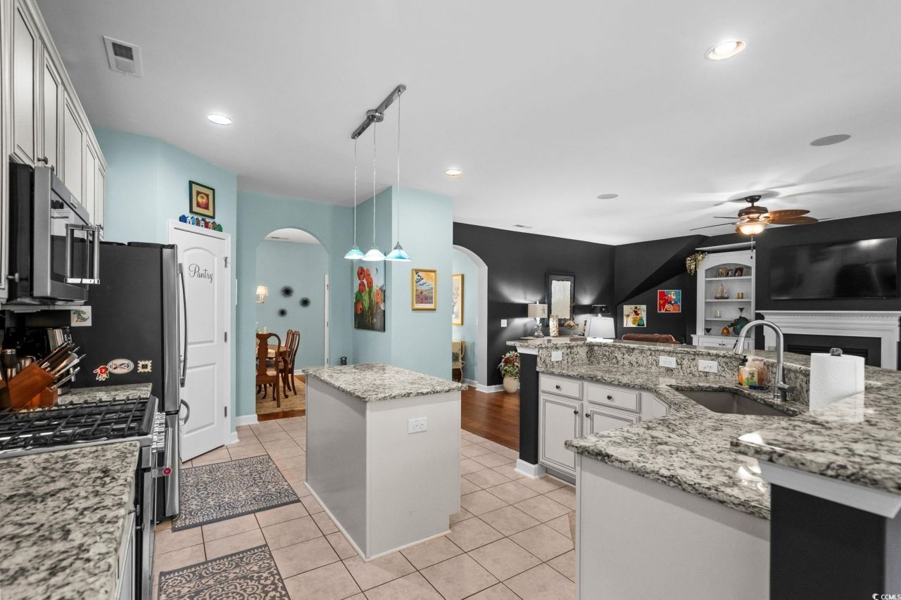 235 Belclare Way Photo 19