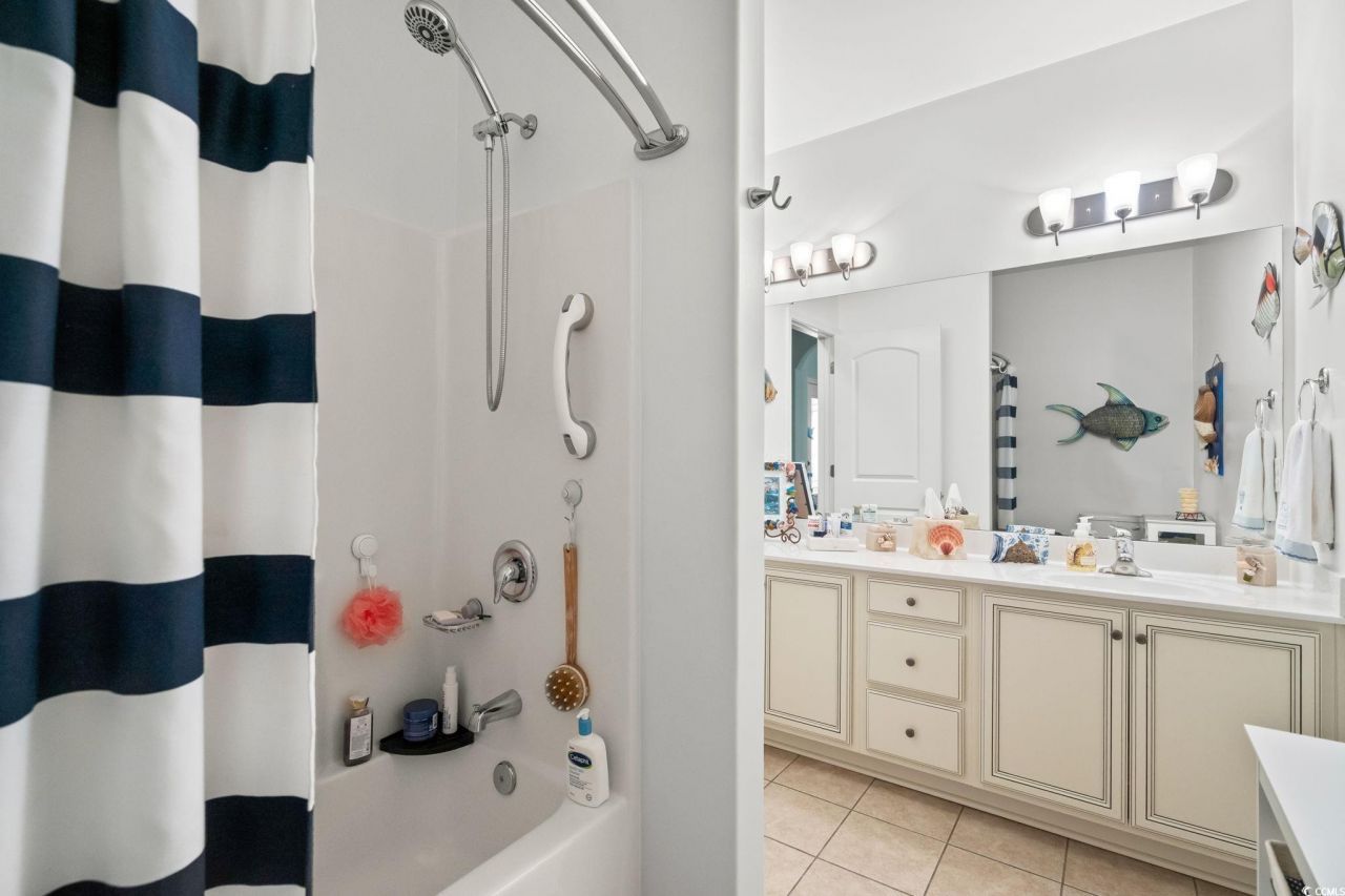 235 Belclare Way Photo 33