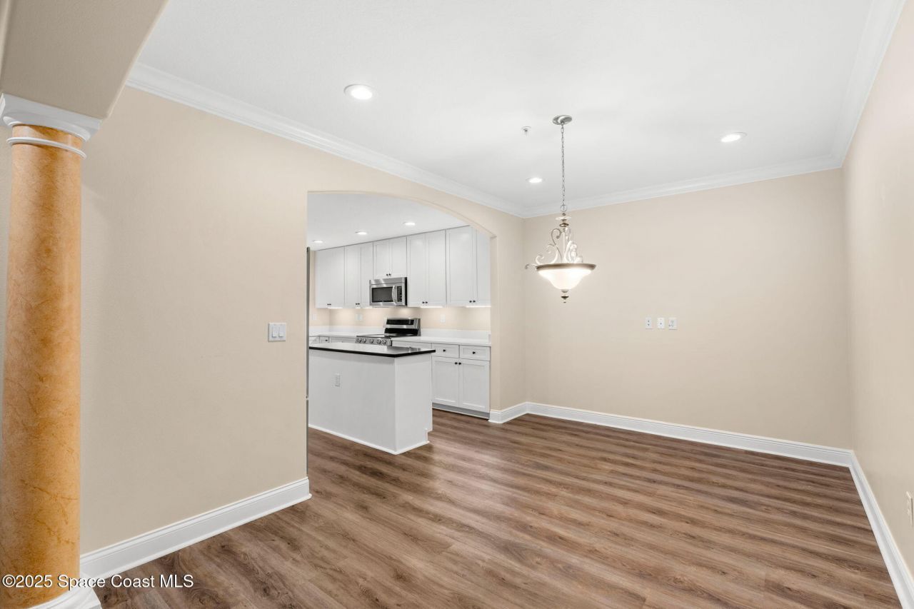 4007 N Harbor City Boulevard, Unit 402, Melbourne, FL 32935 Photo