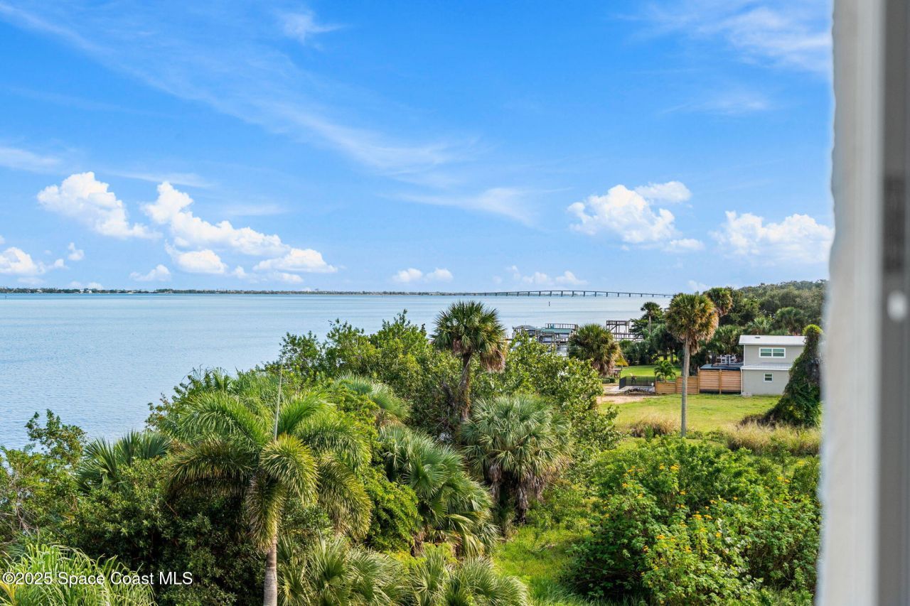 4007 N Harbor City Boulevard, Unit 402, Melbourne, FL 32935 Photo