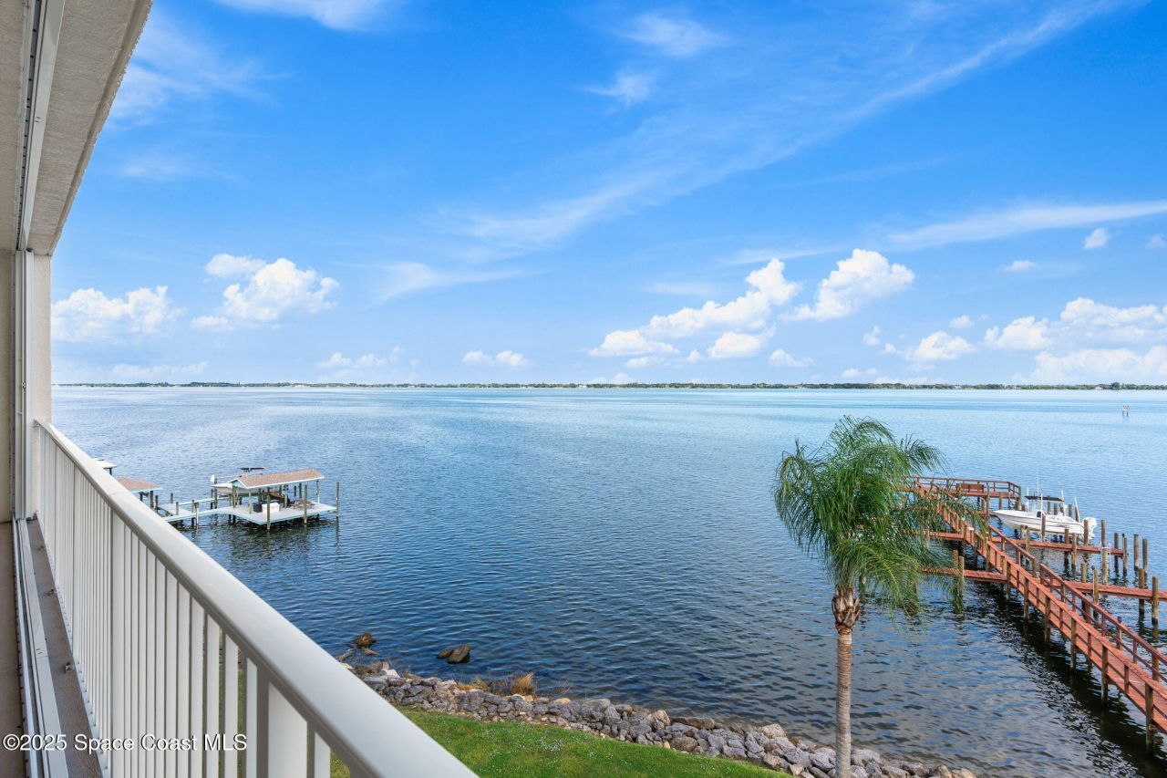 4007 N Harbor City Boulevard, Unit 402, Melbourne, FL 32935 Photo