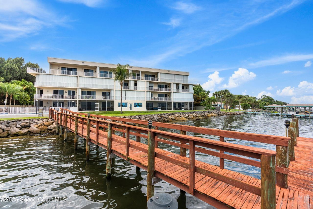 4007 N Harbor City Boulevard, Unit 402, Melbourne, FL 32935 Photo