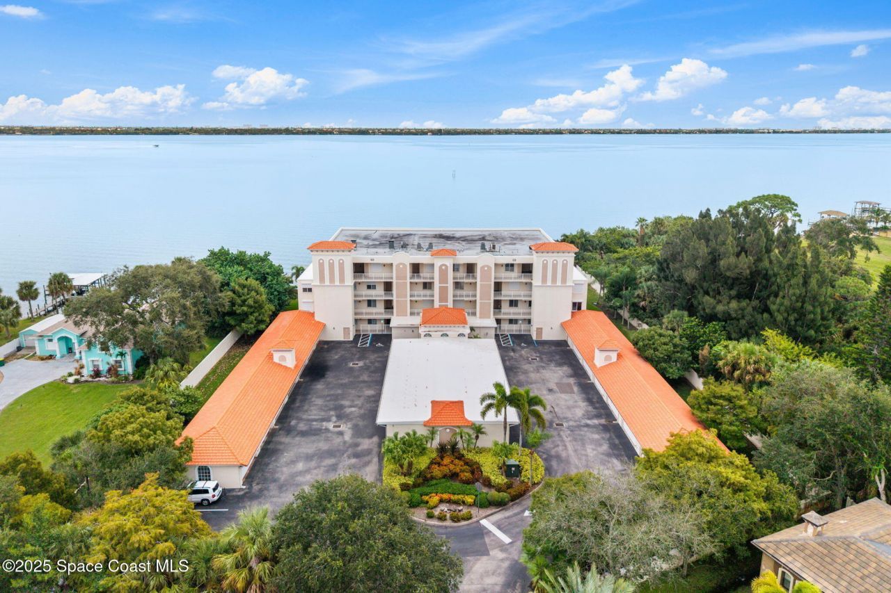 4007 N Harbor City Boulevard, Unit 402, Melbourne, FL 32935 Photo