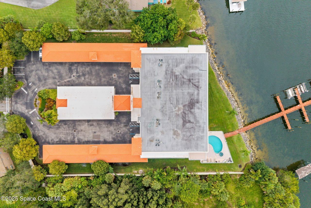 4007 N Harbor City Boulevard, Unit 402, Melbourne, FL 32935 Photo