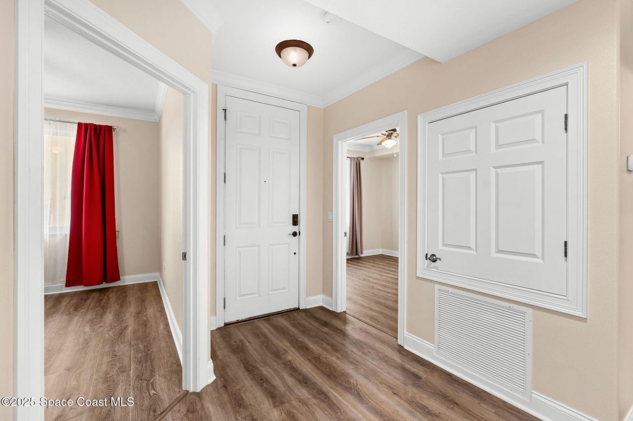 4007 N Harbor City Boulevard, Unit 402, Melbourne, FL 32935 Photo