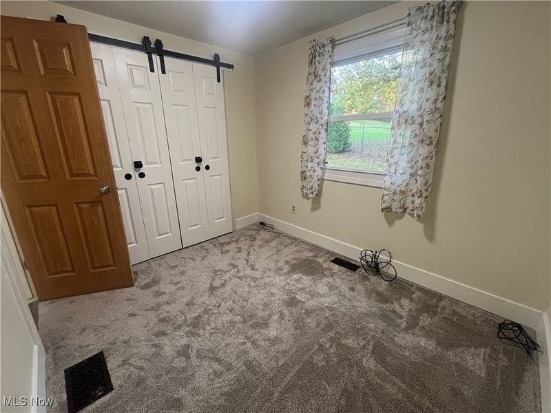 7915 East Pike, Norwich, OH 43767 Photo 12