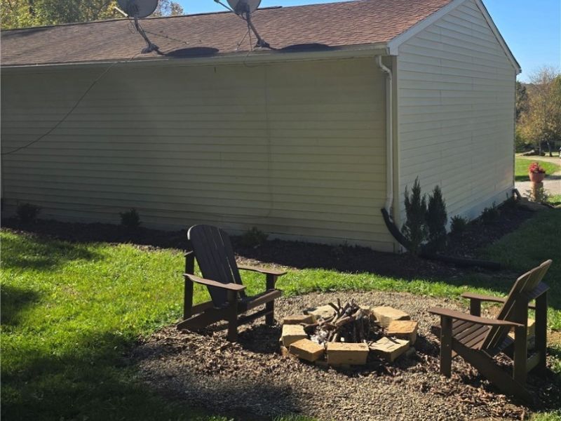 7915 East Pike, Norwich, OH 43767 Photo 21