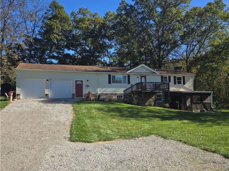 7915 East Pike, Norwich, OH 43767 Photo 3