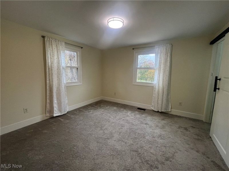 7915 East Pike, Norwich, OH 43767 Photo 8