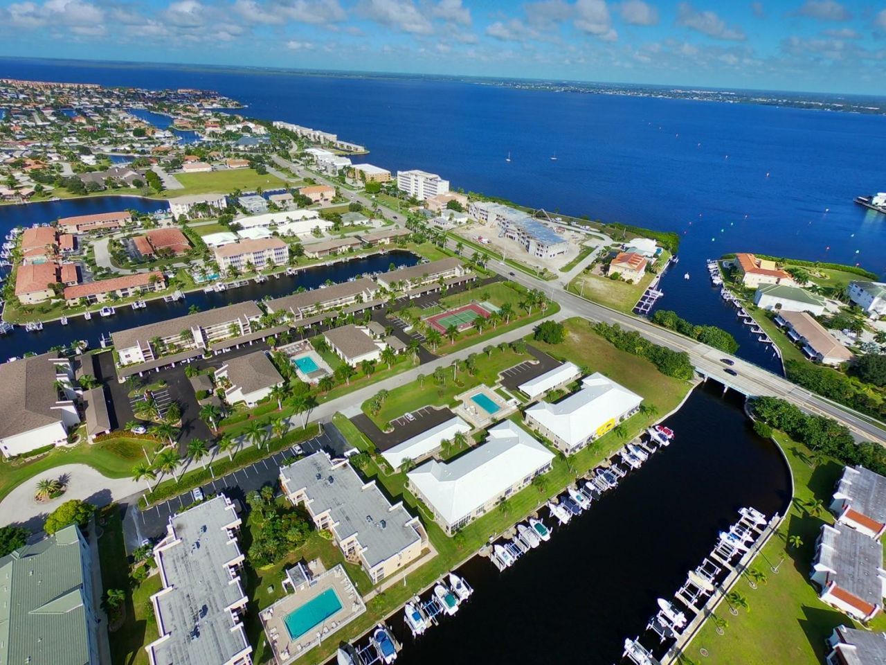 220 Coldeway Drive, Unit 123, Punta Gorda, FL 33950 Photo