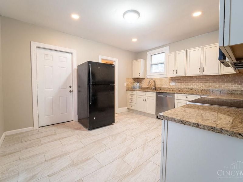1619 Powers Street, Cincinnati, OH 45223 Photo 7
