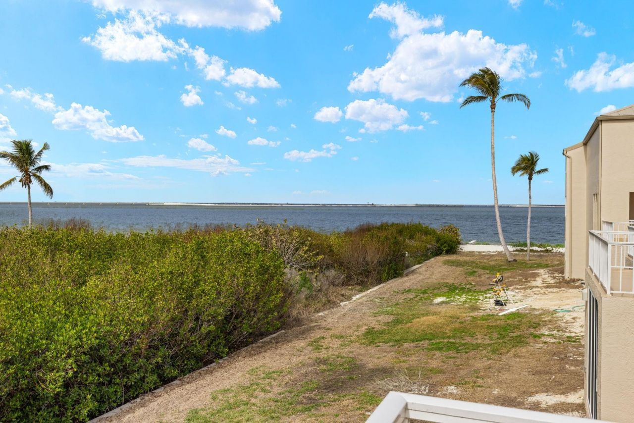200 Periwinkle Way, Unit 231, Sanibel, FL 33957 Photo