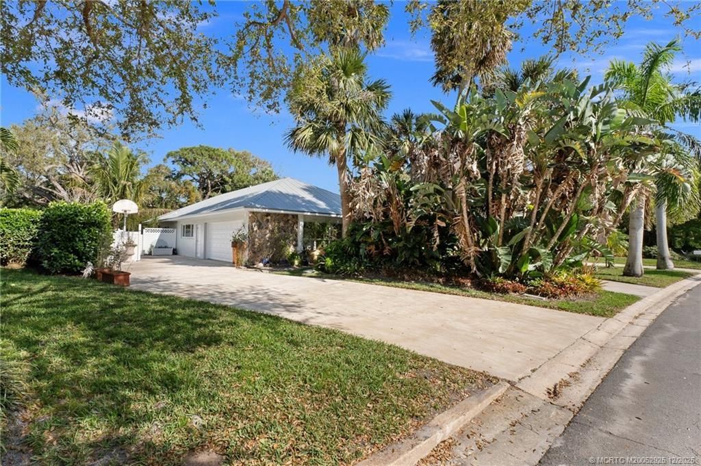 20 Banyan Road, Stuart, FL 34996 Photo