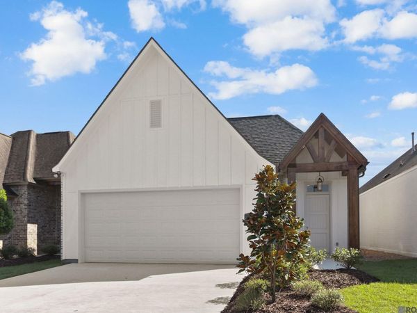 41033 Galvez Trails Blvd, Prairieville, LA 70769