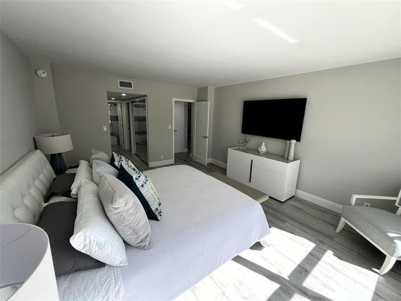 3500 Galt Ocean Drive, Unit 203, Fort Lauderdale, FL 33308 Photo