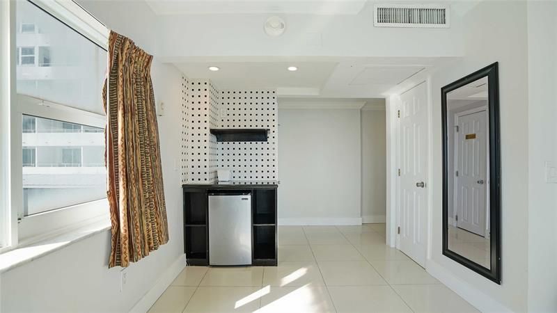 4040 Galt Ocean Drive, Unit 224, Fort Lauderdale, FL 33308 Photo