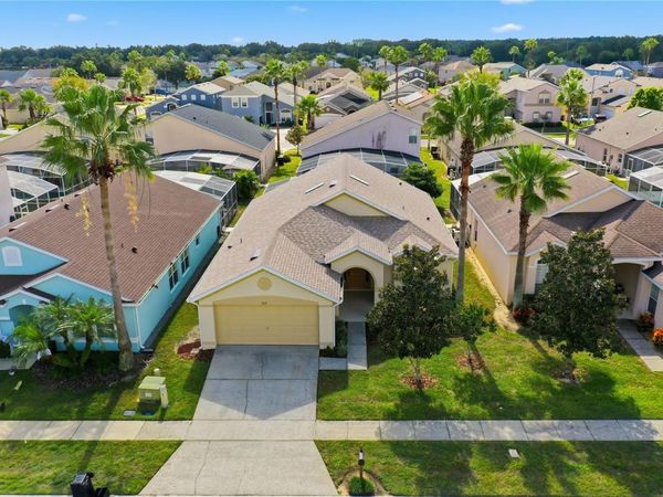 917 BLOOMINGDALE DRIVE, DAVENPORT, FL 33897