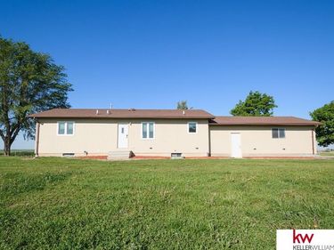 56420 708 Road, Fairbury, NE 68352
